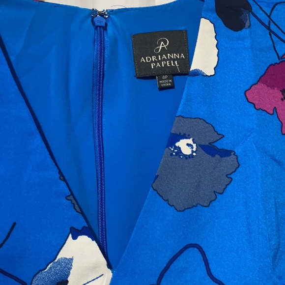 Adrianna Papell Blue Poppy V-neck Dress - Picture 2 of 4